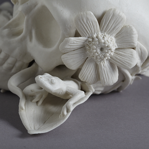 "memento mori" detail